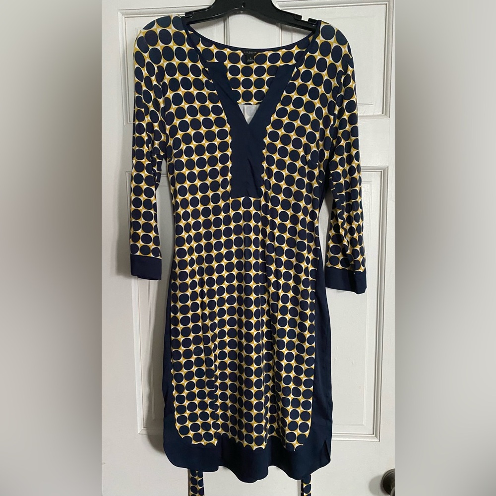 Ann Taylor Blue and Yellow Circle Pattern Top